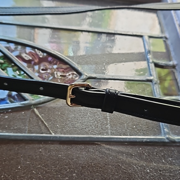 Kate Spade Crossbody Bag with leather and chain detail - Picture 14 of 15